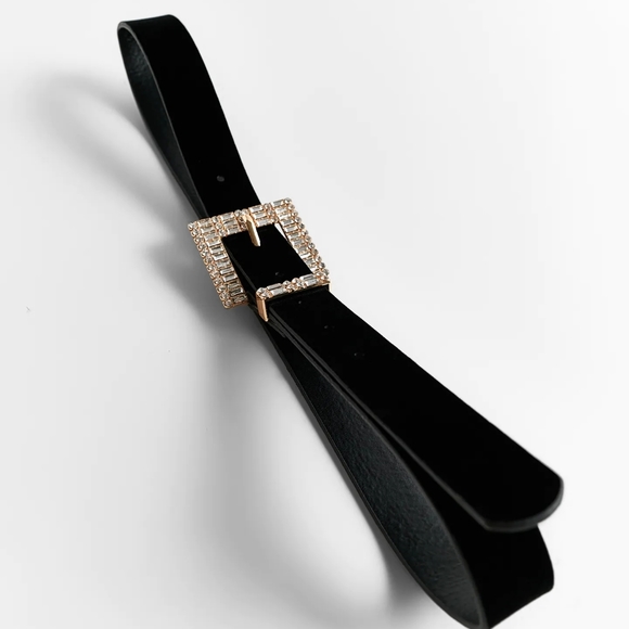ZARA| SPARKLY BUCKLE VELVET BELT - Picture 2 of 8